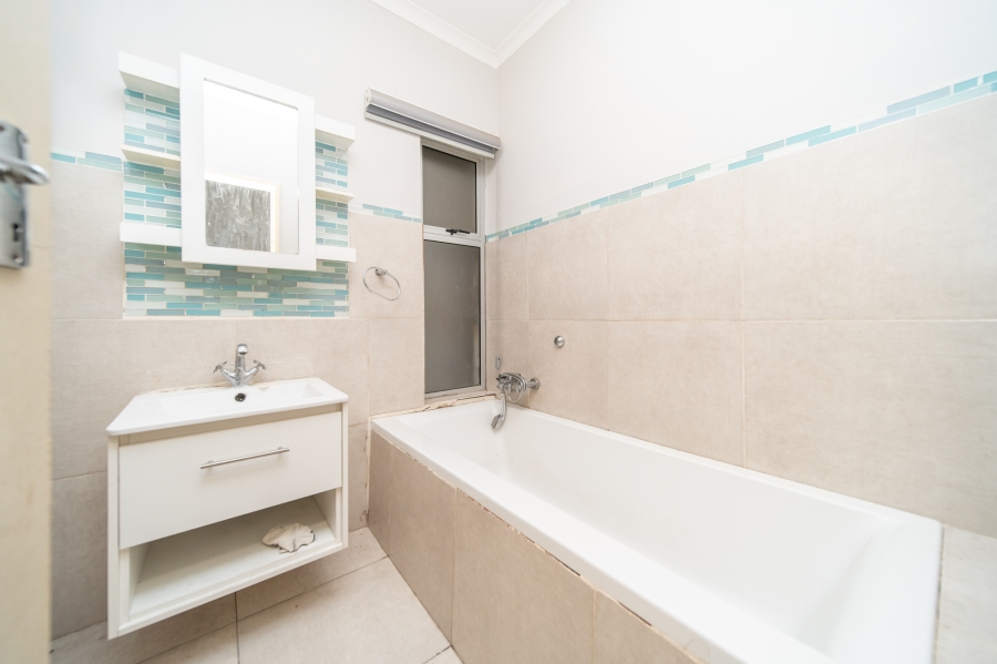 3 Bedroom Property for Sale in Amalinda Eastern Cape